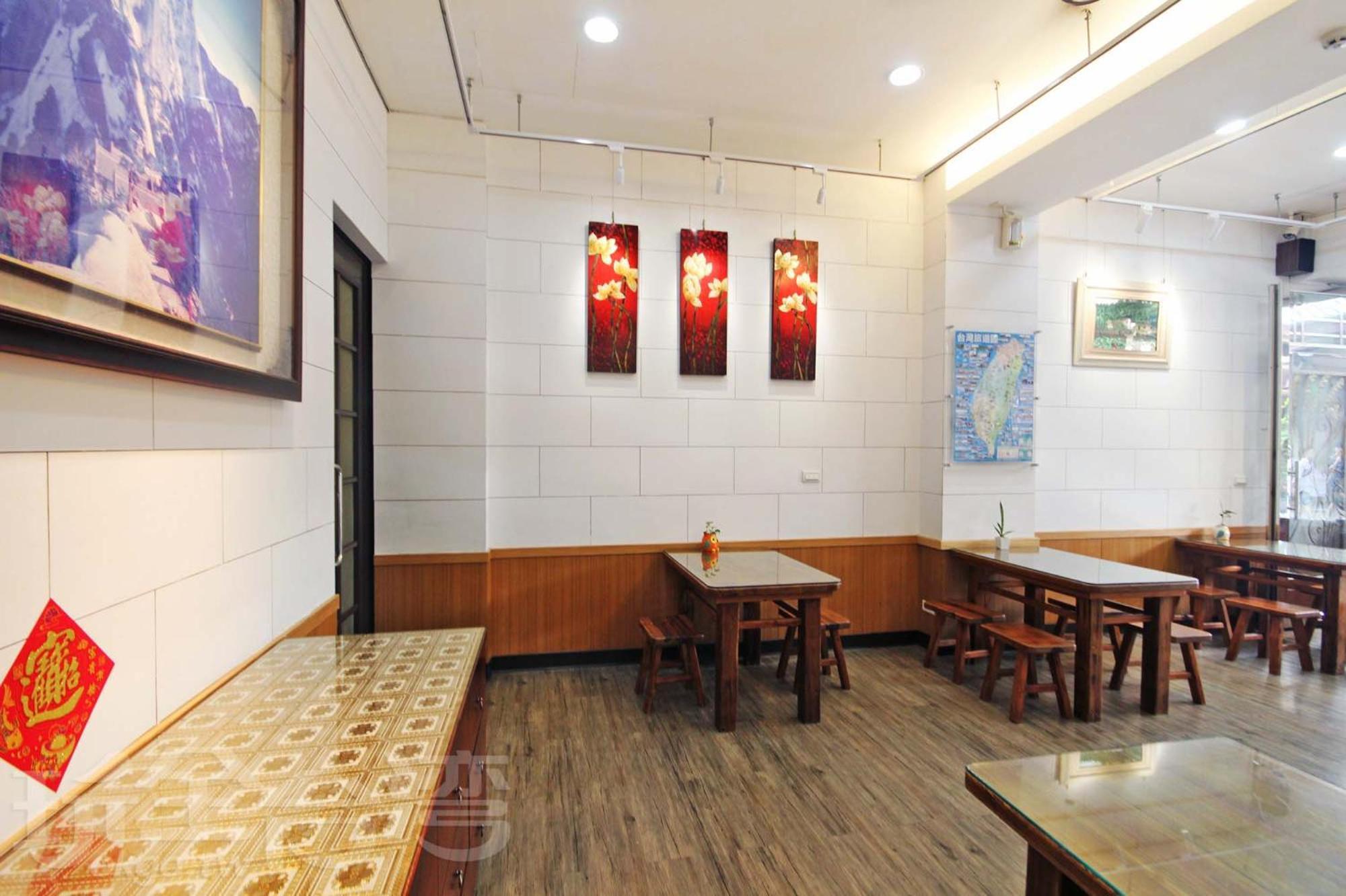 Sun Moon Lake Dream House B&B Юйчи Экстерьер фото